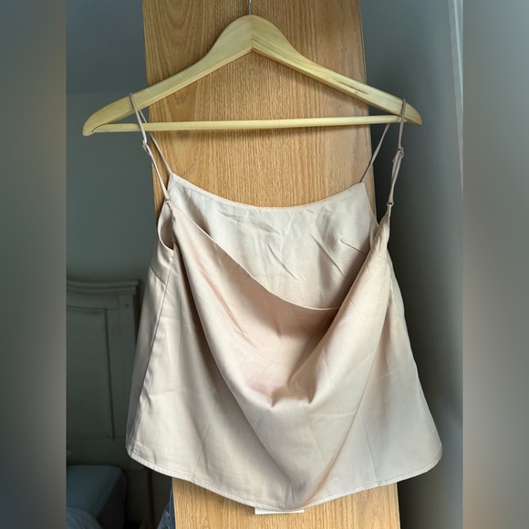 superdown Mischa Cowl Back Top - Picture 6 of 14